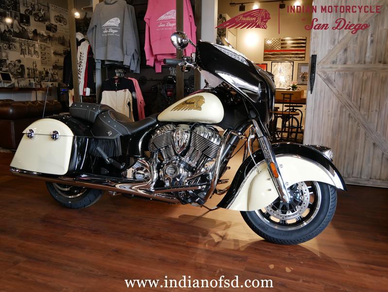 153-indianmotorcycle-chieftainclassicthunderblack-ivorycream-2019-6048619