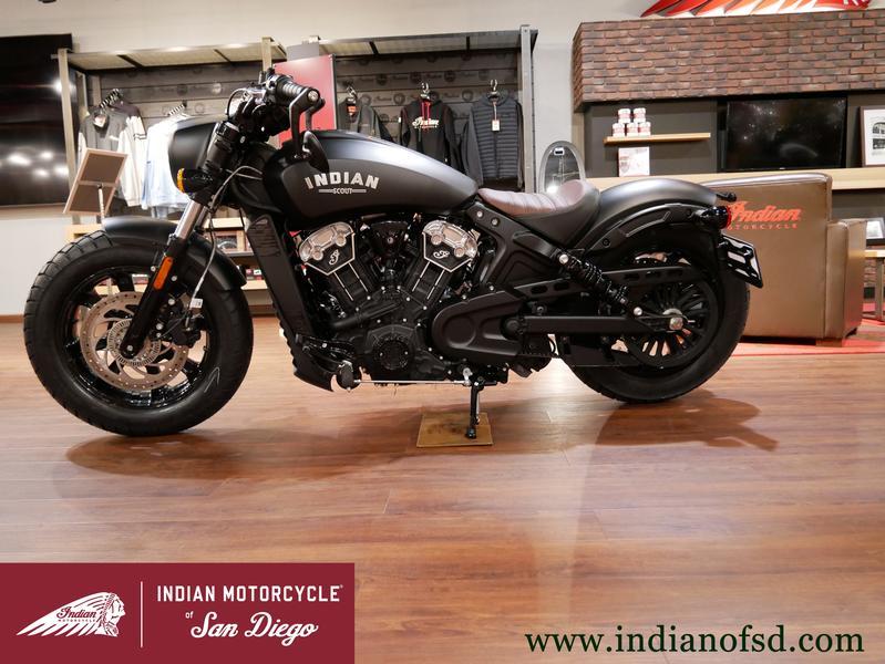 380-indianmotorcycle-scoutbobberabsthunderblacksmoke-2019-6706563