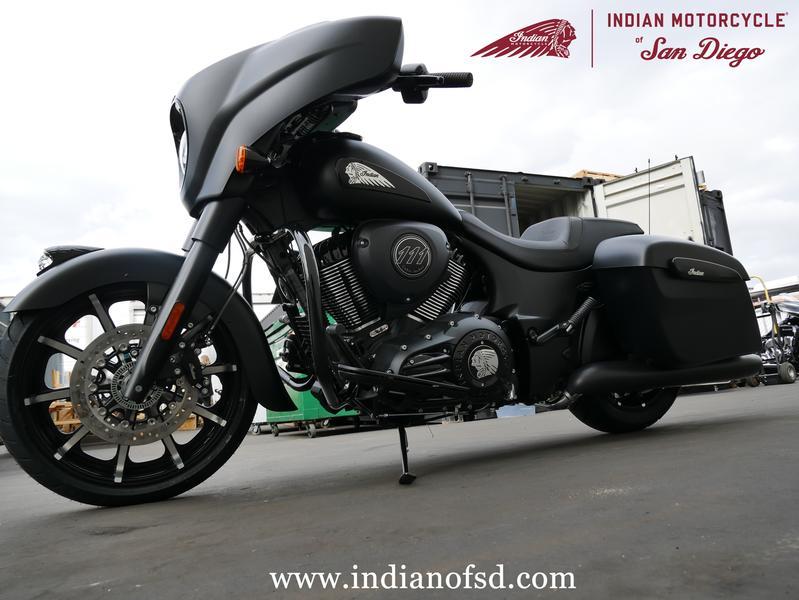 572-indianmotorcycle-chieftaindarkhorsethunderblacksmoke-2019-7057174
