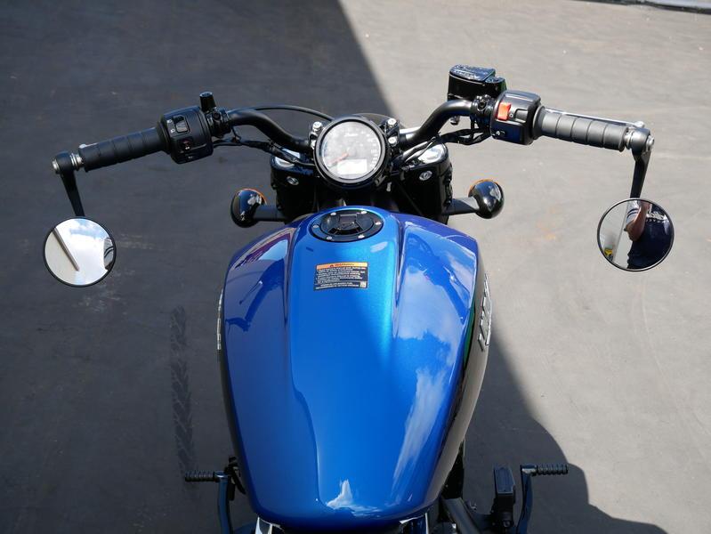 207-indianmotorcycle-scoutbobbericonseriesbrilliantblue-blackwetslide-2019-6197455