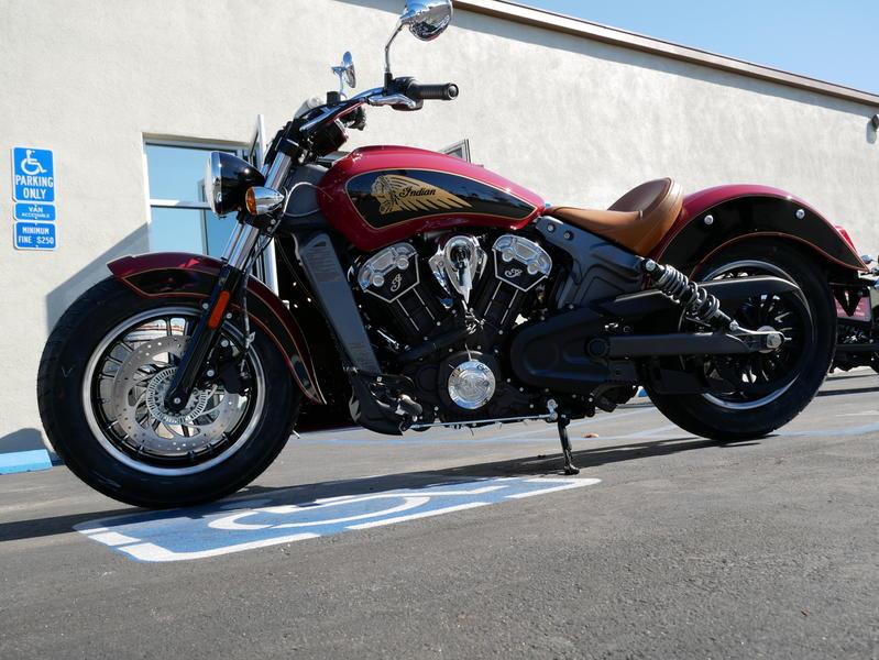 359-indianmotorcycle-scoutabsindianmotorcyclered-thunderblack-2019-6665335