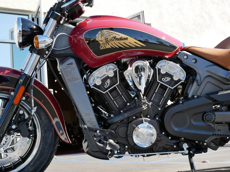 360-indianmotorcycle-scoutabsindianmotorcyclered-thunderblack-2019-6665335