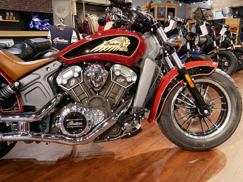 367-indianmotorcycle-scoutabsindianmotorcyclered-thunderblack-2019-6665335