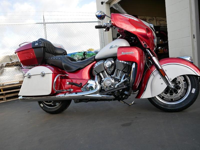 430-indianmotorcycle-roadmastericonseriesrubymetallic-pearlwhite-2019-6819635