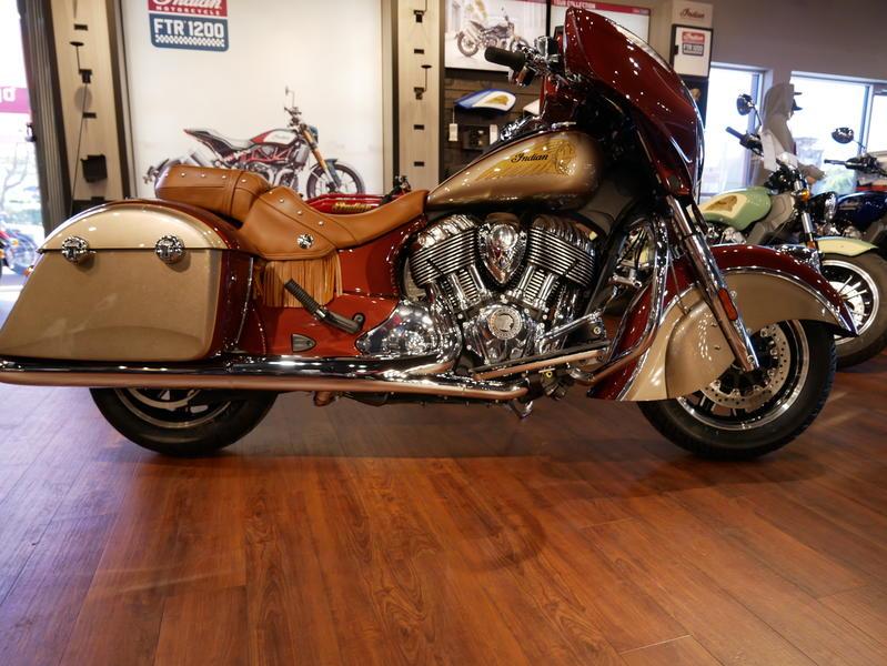 588-indianmotorcycle-chieftainclassiciconseriesburnishedmetallic-sandstonemetallic-2019-7057175