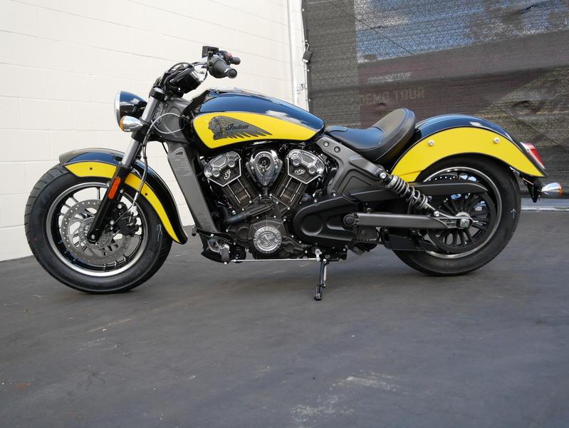 606-indianmotorcycle-scouticonseriesthunderblack-indianmotorcycleyellow-2019-7073870