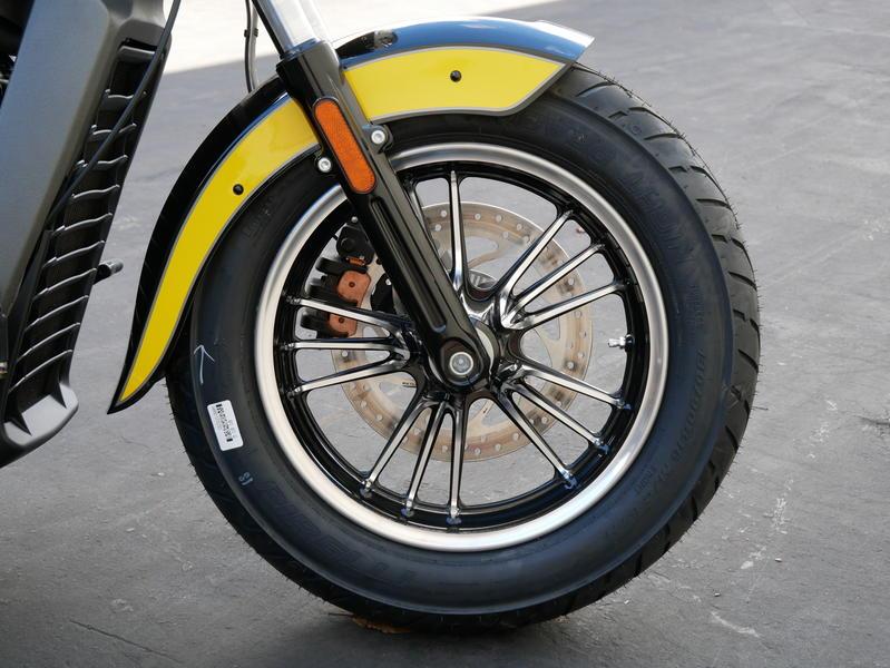 609-indianmotorcycle-scouticonseriesthunderblack-indianmotorcycleyellow-2019-7073870