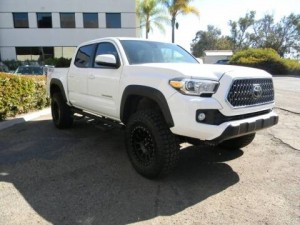 2019-toyota-tacoma-trd-off-road-4x4-4dr-double-cab-5-0-ft-sb-6a